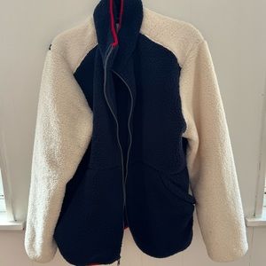 Men’s zip up sweater/jacket XL